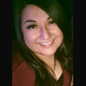 Meet your Posher, Denise